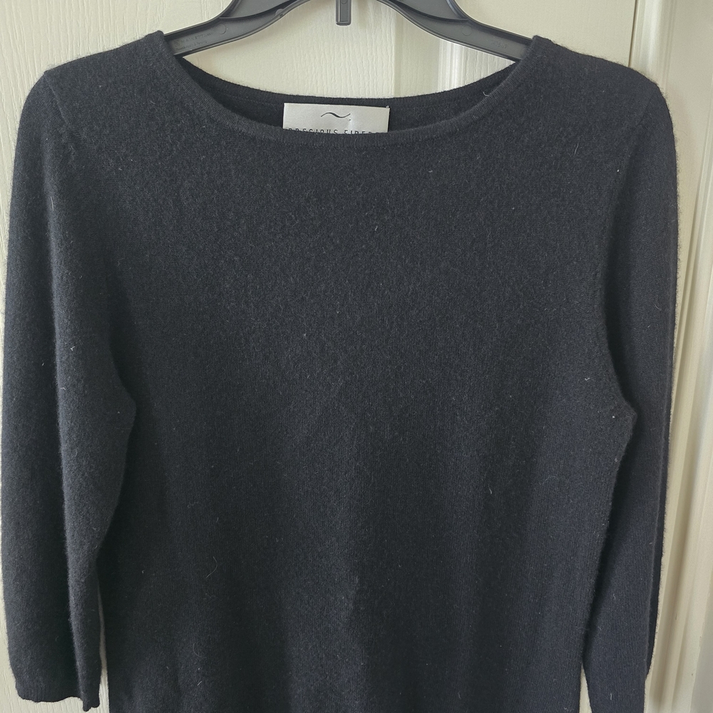 Precious Fibers 100% Cashmere Women's‎ Black Sweater
